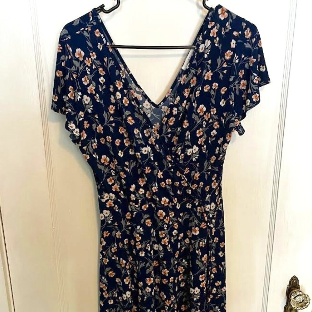 Kaileigh Blue and Pink Floral Dress (Women's M)